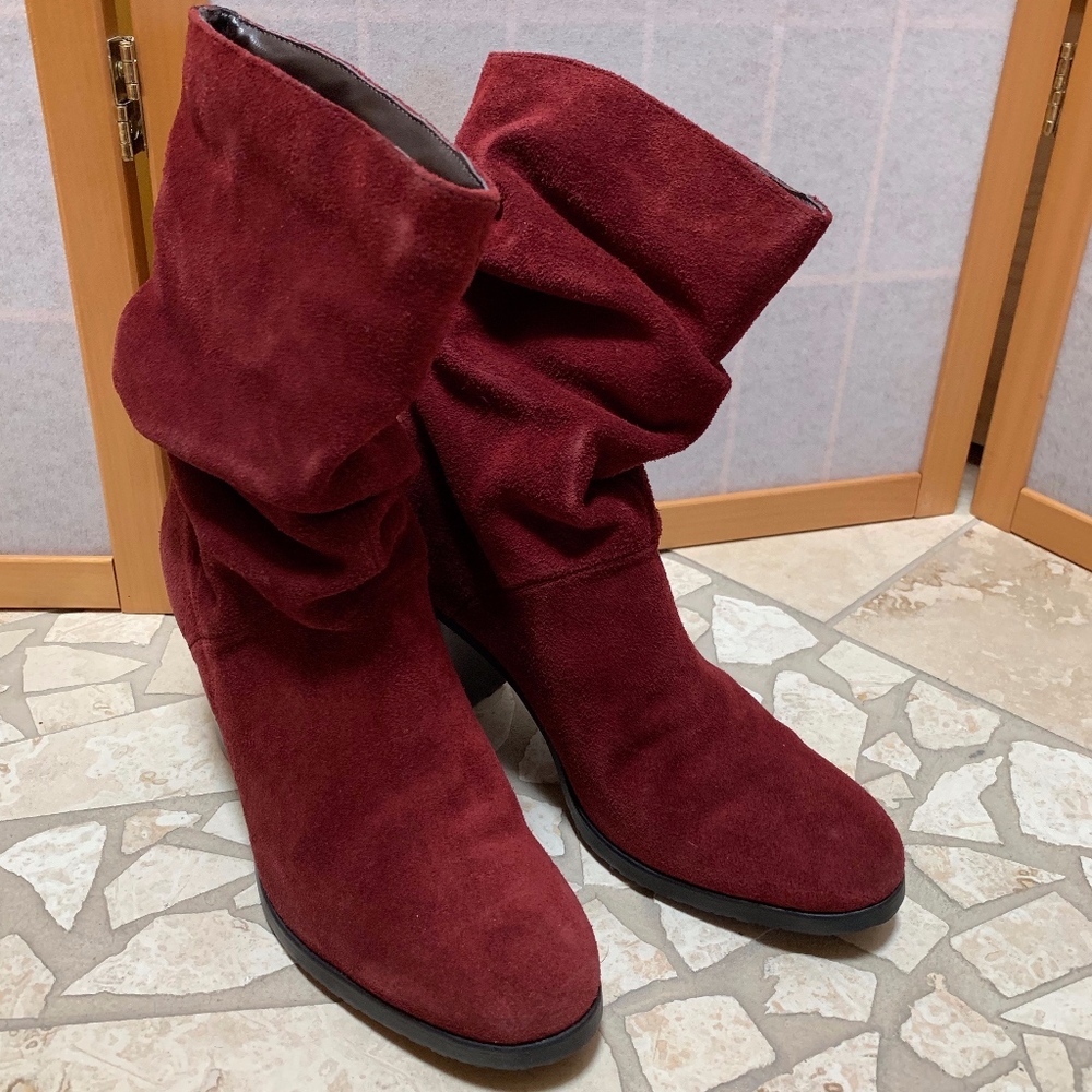 Slouchy Santana Canada boots